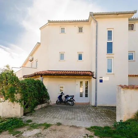Danilo Apartmán *